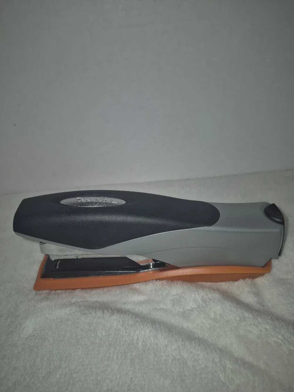 Swingline Stapler, 40 Sheet Capacity, Optima 40, Jam Free, Reduced Effort #196